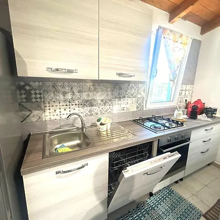 Dom wakacyjny La Casa Del Melograno Solanas (Cagliari)