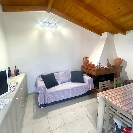La Casa Del Melograno * Solanas